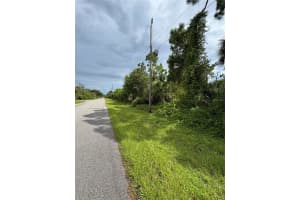 395 RAMBLEWOOD STREET, PORT CHARLOTTE, FL 33953 - MLS#MFRN6139841