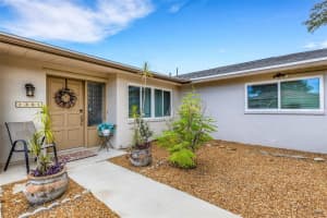 1301 LAKESIDE DRIVE, VENICE, FL 34293 - MLS#MFRN6139843