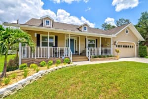 1502 Pine St E, NOKOMIS