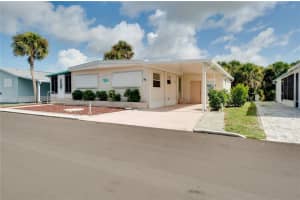 209 ROMA ROAD, VENICE, FL 34285 - MLS#MFRN6139889