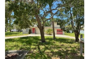 201 Park Blvd N, VENICE
