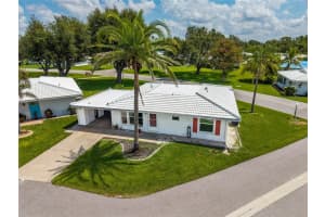 541 CIRCLEWOOD DRIVE, VENICE, FL 34293 - MLS#MFRN6139938