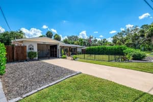 1321 Groveland Ave, VENICE