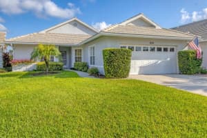 1412 Colony Pl, VENICE