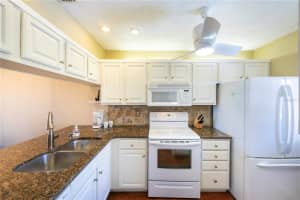 437 CERROMAR LANE, VENICE, FL 34293 - MLS#MFRN6139971