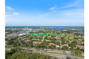 638 BIRD BAY DRIVE, VENICE, FL 34285 - MLS#MFRN6140013