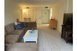612 BIRD BAY DRIVE, VENICE, FL 34285 - MLS#MFRN6140014