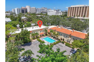 1685 Laurel St #4, SARASOTA