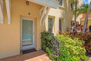 1685 LAUREL STREET, SARASOTA, FL 34236 - MLS#MFRN6140019