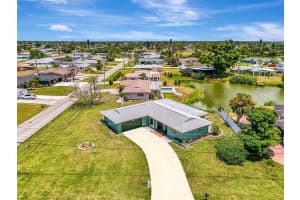 401 CLOVER ROAD, VENICE, FL 34293 Sold 08/29/25