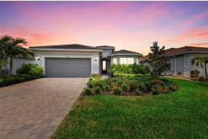 9982 Beachwalk Dr, ENGLEWOOD