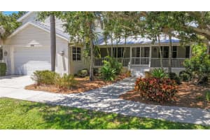 304 Tortuga Dr, NOKOMIS