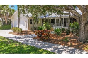 304 TORTUGA DRIVE, NOKOMIS, FL 34275 - MLS#MFRN6140043