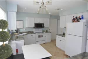 1576 FAWNWOOD CIRCLE, SARASOTA, FL 34232 - MLS#MFRN6140061