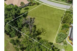 SORRENTO WOODS BLVD, NOKOMIS, FL 34275 - MLS#MFRN6140062