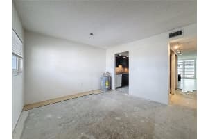 555 THE ESPLANADE N #503, VENICE, FL 34285 Sold 12/05/25