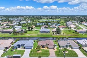 74 Broadmoor Ln, ROTONDA WEST