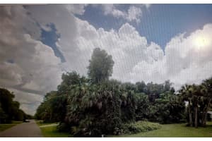 SHALIMAR TER, NORTH PORT, FL 34286 - MLS#MFRN6140118