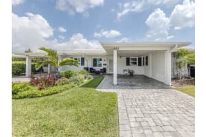 853 White Cap Cir #18, VENICE
