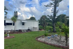 401 ROMA ROAD, VENICE, FL 34285 - MLS#MFRN6140145