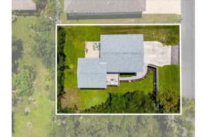 5919 DIANA ROAD, VENICE, FL 34293 Sold 10/14/25