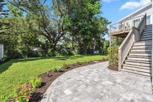 5919 DIANA ROAD, VENICE, FL 34293 Sold 10/14/25