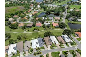 210 VESTAVIA DRIVE, VENICE, FL 34292 - MLS#MFRN6140197