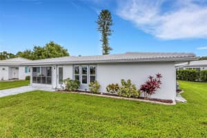 576 CIRCLEWOOD DRIVE, VENICE, FL 34293 - MLS#MFRN6140217
