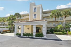 824 WEXFORD BOULEVARD, VENICE, FL 34293 - MLS#MFRN6140228