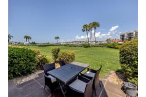 250 Santa Maria St #121, VENICE