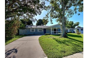 1056 VENETIAN PARKWAY, VENICE, FL 34285 - MLS#MFRN6140259