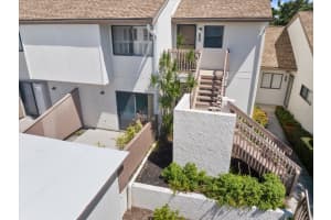 898 BIRD BAY WAY, VENICE, FL 34285 - MLS#MFRN6140275