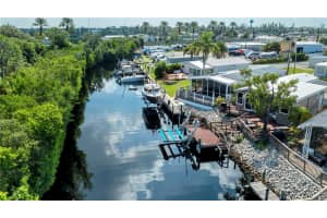 55 N Starboard Dr, VENICE