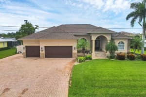 364 Renoir Dr, OSPREY