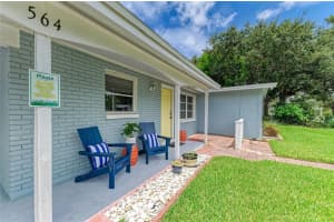 564 SEMINOLE DRIVE, VENICE, FL 34293 - MLS#MFRN6140284