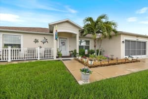 10437 Euston Ave, ENGLEWOOD