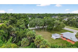 18033,18025 COCHRAN BOULEVARD, PORT CHARLOTTE, FL 33948 Sold 11/07/25