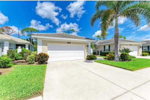1655 Lancashire Dr #1655, VENICE