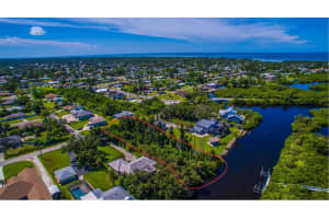 LEMON BAY DR, VENICE, FL 34293 - MLS#MFRN6140341