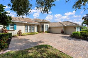 225 PESARO DRIVE, NORTH VENICE, FL 34275 - MLS#MFRN6140346