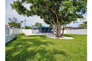 55 WARREN AVENUE, ENGLEWOOD, FL 34223 - MLS#MFRN6140394