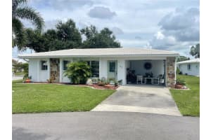132 CIRCLEWOOD DRIVE, VENICE, FL 34293 - MLS#MFRN6140407
