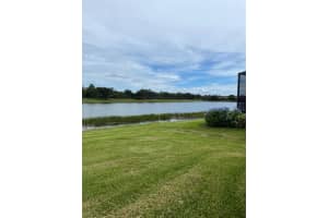 10468 CROOKED CREEK DRIVE, VENICE, FL 34293 - MLS#MFRN6140468