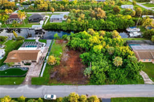 18522 AYRSHIRE CIRCLE, PORT CHARLOTTE, FL 33948 - MLS#MFRN6140497