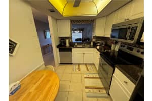 365 THREE LAKES LANE, VENICE, FL 34285 - MLS#MFRN6140553