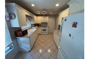 239 HAMMOCK TERRACE, VENICE, FL 34293 - MLS#MFRN6140554