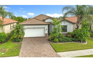 9824 HILLTOP DRIVE, VENICE, FL 34292 - MLS#MFRN6140560