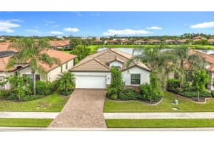 9824 HILLTOP DRIVE, VENICE, FL 34292 - MLS#MFRN6140560