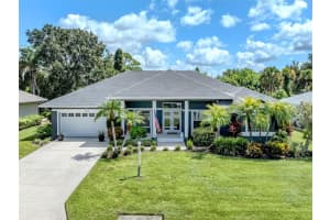 563 Pine Ranch East Rd, OSPREY
