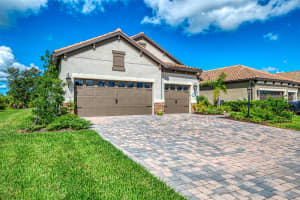 11505 TRAILWOOD DRIVE, VENICE, FL 34293 - MLS#MFRN6140565